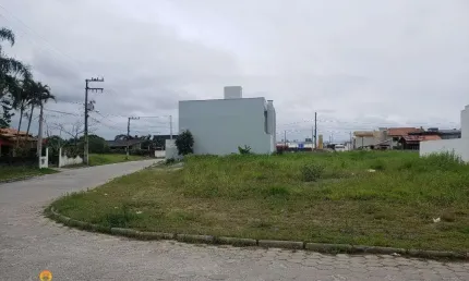 Excelente terreno !! centro de Balneário Piçarras SC!