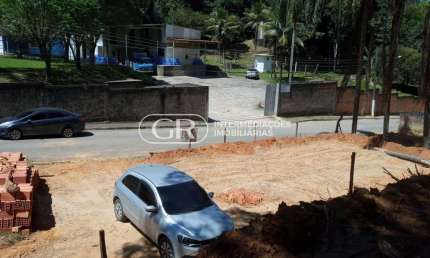 Terreno à venda no Santa Rita de Cássia, Barra Mansa  por R$ 250.000