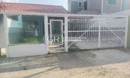 Casa com 2 quartos à venda no Varjão, Pinheiral  por R$ 460.000