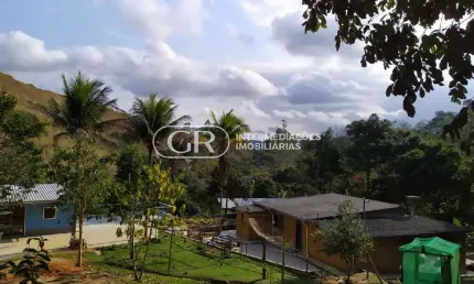 Chácara / sítio com 2 quartos à venda na Zona Rural, Pinheiral  por R$ 860.000