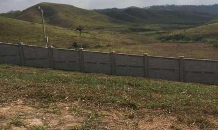 Terreno à venda no Alphaville, Volta Redonda  por R$ 388.000