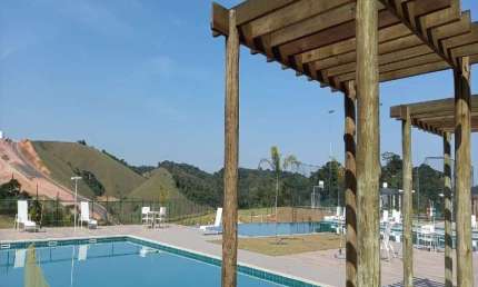 Terreno à venda no Casa de Pedra, Volta Redonda  por R$ 200.000