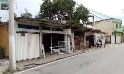 Ponto comercial com 2 salas à venda no São Lucas, Volta Redonda  por R$ 850.000