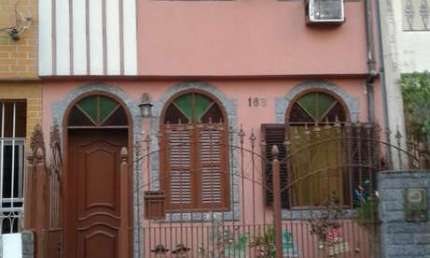 Casa com 3 quartos à venda no Aterrado, Volta Redonda  por R$ 460.000