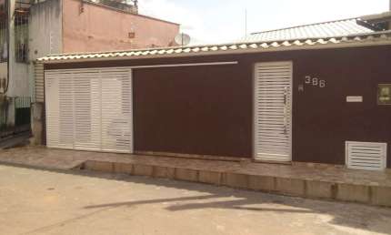 Casa com 4 quartos à venda no Água Limpa, Volta Redonda  por R$ 600.000