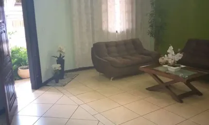 Casa com 4 quartos à venda no Sessenta, Volta Redonda  por R$ 1.500.000