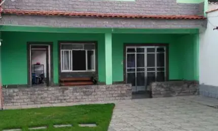 Casa com 4 quartos à venda no santa cruz, volta redonda  por r$ 550.000