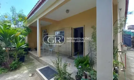 Casa com 3 quartos à venda na Califórnia, Barra do Piraí  por R$ 490.000