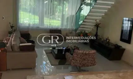 Casa com 3 quartos à venda no Matadouro, Barra do Piraí  por R$ 1.500.000