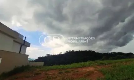 Terreno à venda na Reserva do Vale, Volta Redonda  por R$ 170.000