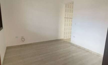 Casa para Locação com 2 Dormitórios, Suíte e Espaço Gourmet!