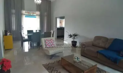 CASA EM CONDOMINIO,3 Dormitorio(s) bairro Edén CHACARA CASTELLO