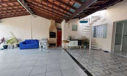 Casa com 2 quartos à venda na Rua Doutor Américo Figueiredo, 5819, Jardim Simus, Sorocaba