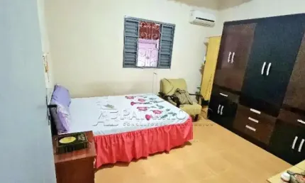 Casa com 2 quartos à venda na Professora Yolanda Lombardi Da Silva, 30, Parque Vitória Régia, Sorocaba