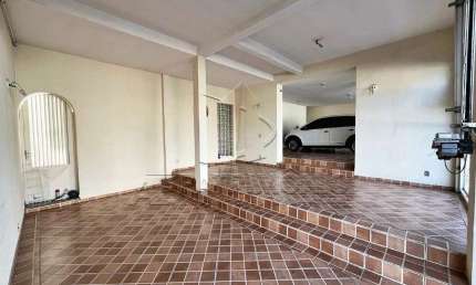 Casa com 4 quartos à venda na Assis Machado, 770, Vila Hortência, Sorocaba