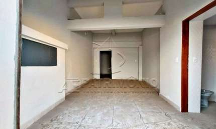 Sala comercial para alugar na Sílvio Piccinato, 8, Vila Domingues, Votorantim