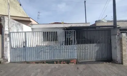 Casa com 2 quartos à venda na Felipe Fogaça De Oliveira, 179, Vila Hortência, Sorocaba