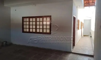CASA ASSOBRADADA  3  QUARTOS SENDO  1 SUITES  SANTA RITA