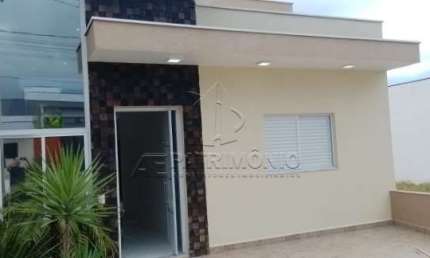 CASA TERREA HORTO FLORESTAL VILLAGIO COM 3 DORMITORIOS SENDO 2 SUITES