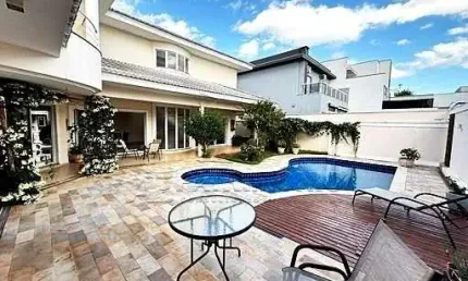 CASA ASSOBRADADA IBITI ROYAL PARK COM 3 QUARTOS SENDO SUITES