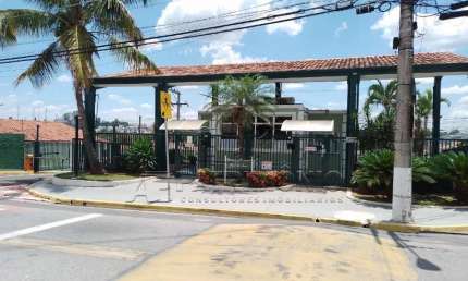 CASA TERREA 3 QUARTOS PARQUE DAS ARVORES - RESIDENCIAL