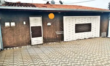 Casa com 4 quartos à venda na Vinícius De Moraes, 1470, Parque São Bento, Sorocaba