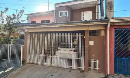 CASA COM 2 QUARTOS SENDO 1 SUÍTE COM CLOSET BAIRRO PACAEMBU