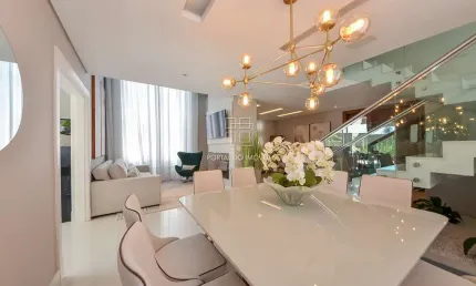 Casa em condomínio fechado com 3 quartos à venda na Rua Cid Marcondes de Albuquerque, Pinheirinho, Curitiba por R$ 2.590.000