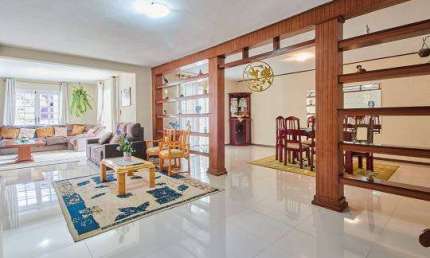 Casa com 4 quartos à venda na Rua José Sebastião Baltazar, Cidade Industrial, Curitiba por R$ 790.000