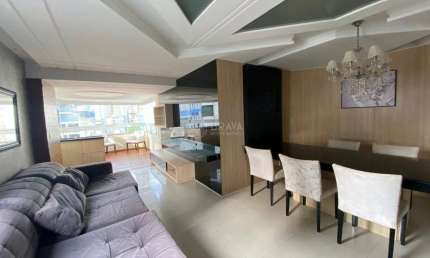 Apartamento com 3 quartos para alugar na Rua 4100, 1, Centro, Balneário Camboriú