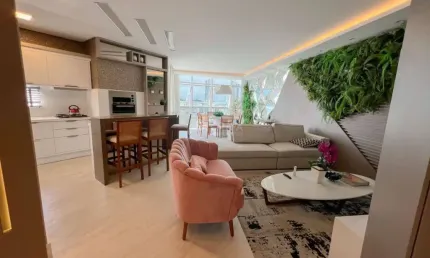 Apartamento com 3 quartos para alugar na Rua 961, 1, Centro, Balneário Camboriú