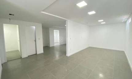 Sala comercial para alugar na Rua Samuel Heusi, 1, Centro, Itajaí