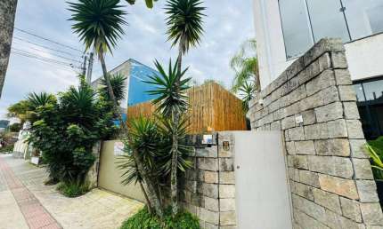 CASA PARA LOCAÇÃO COMERCIAL - PRAIA DOS AMORES EM BALNEÁRIO CAMBORIÚ
