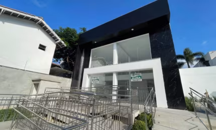 SALA COMERCIAL - PRAIA DOS AMORES EM BALNEÁRIO CAMBORIÚ