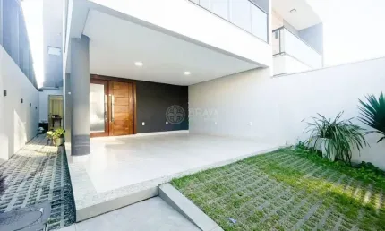 SOBRADO PARA LOCAÇÃO ANUAL – BAIRRO SÃO VICENTE, ITAJAÍ