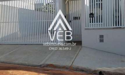 Casa para Venda em Boituva, Parque Residencial Campo Verde, 3 dormitórios, 1 suíte, 2 banheiros, 2 vagas