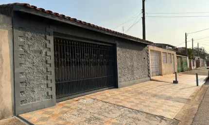 Casa para Venda em Sorocaba, Conjunto Habitacional Júlio de Mesquita Filho, 3 dormitórios, 2 banheiros, 2 vagas