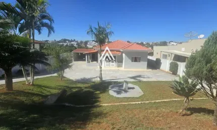 Casa para Venda em Boituva, Jardim Flamboyant III, 3 dormitórios, 1 suíte, 4 banheiros, 8 vagas