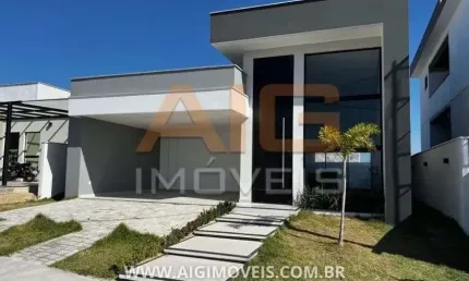 Casa moderna em condomínio fechado e total segurança.