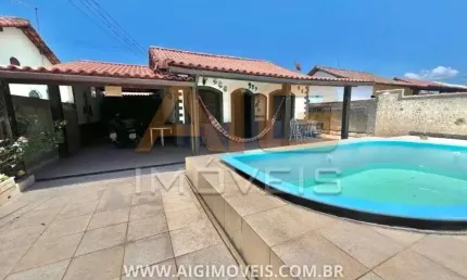 Casa 4 Quartos Suíte Piscina Churrasqueira Condomínio
