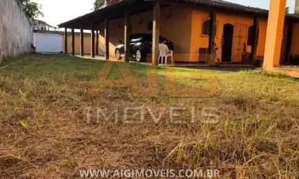 Casa 3 Quartos Edícula Suíte Churrasqueira na Estação
