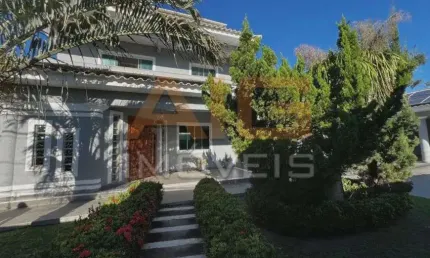 Duplex Luxuoso 5 Quartos Suíte Master Piscina Churrasqueiras 50 Metros da Lagoa