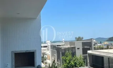 Apartamento com 3 quartos à venda na Rua 236, 354, Meia Praia, Itapema