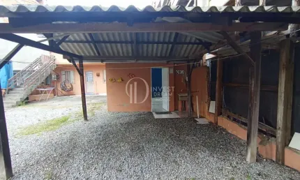 Kitinete muito bem localizada - meia praia, Meia Praia, Itapema - SC