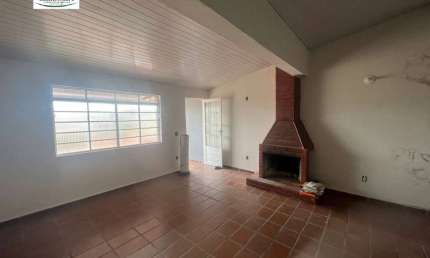 Ótimo terreno á venda com 2 casas! B. Vila Aparecida - Bragança Paulista