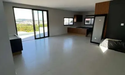 Maravilhosa casa a venda !! Condomínio Villa Real de Bragança