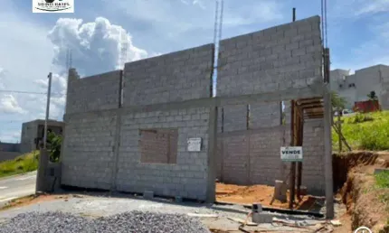 Oportunidade Terreno com Barracão inacabado á venda - Res Villa Verde !!!