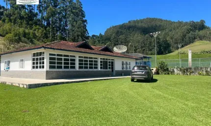 Fazenda à venda na Estrada Dos Pretos, Km 18, Bairro dos Pretos, Joanópolis