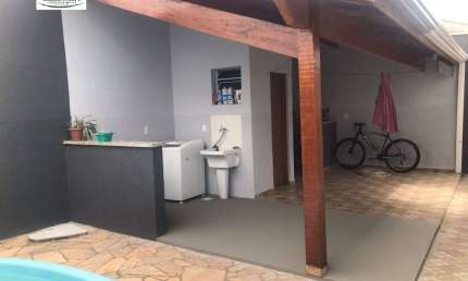 Linda Casa no Residencial Vista Alegre - Bragança Paulista SP !!!