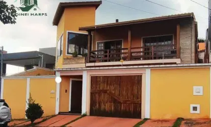 Maravilhosa Casa á venda! em Bairro Nobre  - Bragança Paulista SP